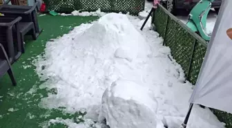 Zonguldak'ta pes dedirten olay; 'Bana çarptı' deyip kardan adamı dövdüler