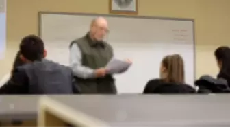 2026 Ocak araştırma görevlisi maaşı ne kadar oldu? 2026 TÜİK Aralık enflasyonuna göre güncel araştırma görevlisi maaşları!