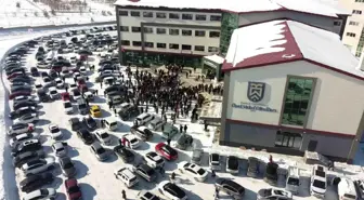 Atatürk Üniversitesi Özel Vakıf Okulları bursluluk sınavı, yoğun katılımla gerçekleşti