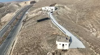 Batman Üniversitesi kampüsündeki iki su kuyusunun enerjisi güneşten karşılanıyor