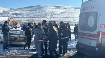 Bayburt'ta zincirleme trafik kazasında 7 kişi yaralandı