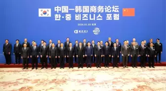 Çin Başbakan Yardımcısı ve Güney Kore Devlet Başkanı, Çin-Güney Kore İş Forumu'nda Bir Araya Geldi