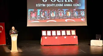 Diyarbakır'da terör saldırısında hayatını kaybedenler anıldı