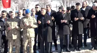 Hamzalı'nın 31 yıllık acısı: 23 şehit dualarla anıldı