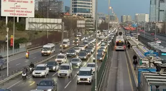 İstanbul'da Trafik Yoğunluğu Yüzde 71
