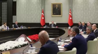 Kabine toplantısı bitti mi? 5 Ocak Pazartesi Kabine toplantısı kararları neler?