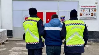 Kırşehir'de hakkında 3 yıl kesinleşmiş hapis cezası bulunan firari yakalandı