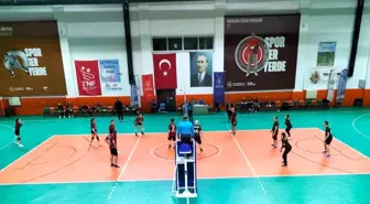 Köyceğiz Voleybol Turnuvası devam ediyor