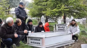 'Kütahya türkülerinin babası' vefatının 42. yıl dönümünde mezarı başında anıldı