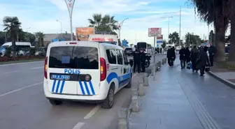 Motosikletin çarptığı yaya yaralandı