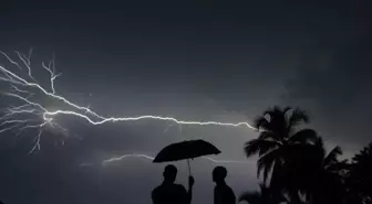 Ruanda'da yıldırım isabet eden 9 kişi öldü