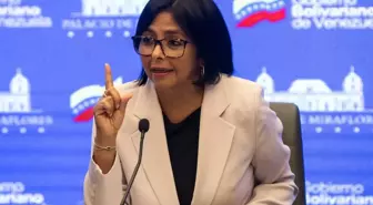 Venezuela'nın geçici yeni başkanı Rodriguez göreve başladı