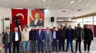 Ayvacık'ta Şoförler ve Otomobilciler Esnaf Odası Başkanı Mehmet Solak güven tazeledi