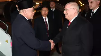 Bakan Güler, Malezya Başbakanı İbrahim'i karşıladı