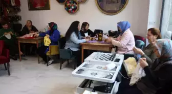 Bu kafeye erkekler giremiyor