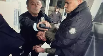 Bursa Büyükşehir Belediye Başkanı Bozbey'e saldırı girişimi! Şahıs tanıdık çıktı