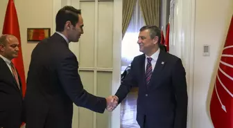 CHP Genel Başkanı Özel, DYP Genel Başkanı Küpeli ile görüştü