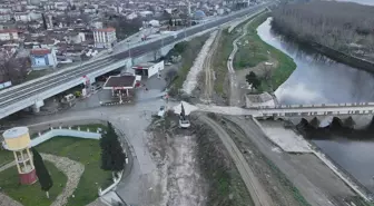 Edirne'de Tunca Köprüsü girişindeki hemzemin geçit kaldırılıyor
