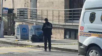 Gebze'de silahla araçtan açılan ateşte 2 kişi yaralandı