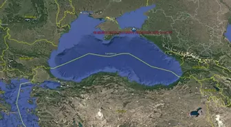 Karadeniz'de Türk gemisi karaya oturdu; 3'ü Türk 11 mürettebat kurtarıldı