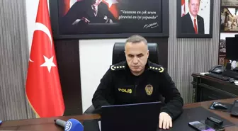 Kilis Emniyet Müdürü Korkmaz ile AK Parti İl Başkanı Diyarbakırlı, AA'nın 'Yılın Kareleri' oylamasına katıldı