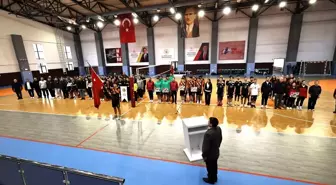 Manisa'da okul sporları voleybol gençler müsabakaları başladı