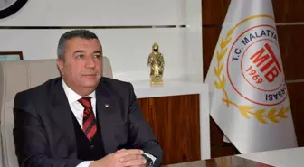 MTB Başkanı Özcan: 'Zor şartlara rağmen 303 milyon dolarlık kayısı ihracatı gerçekleştirdik'