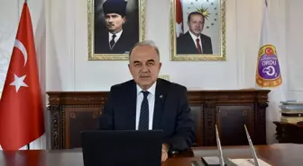 Ordu Valisi Muammer Erol, AA'nın 'Yılın Kareleri 2025' oylamasına katıldı