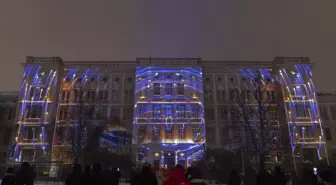 Albüm: Finlandiya'nın Başkenti Helsinki'de Düzenlenen Işık Festivali Renkli Görüntülere Sahne Oldu