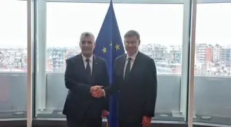 Bakan Bolat, AB Ekonomi ve Verimlilikten Sorumlu Komiser Dombrovskis ile görüştü