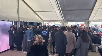 Bursa Büyükşehir Belediye Başkanı Bozbey'e saldırı girişimine ilişkin 4 zanlıya yurt dışına çıkış yasağı