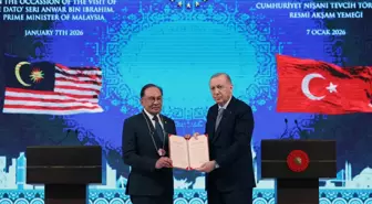 Cumhurbaşkanı Erdoğan'dan Malezya Başbakanı İbrahim'e Cumhuriyet Nişanı