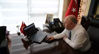 Denizli Valisi Coşkun, AA'nın 'Yılın Kareleri' oylamasına katıldı