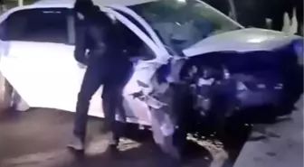 Ehliyetsiz sürücünün kullandığı otomobil başka bir araçla kafa kafaya çarpıştı: 4 yaralı