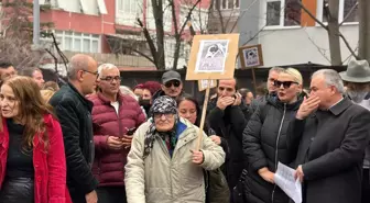 Hayvanseverlerden 'Matmazel' için basın açıklaması