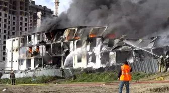 İşçilerin kaldığı konteynerde çıkan yangın kontrol altına alındı