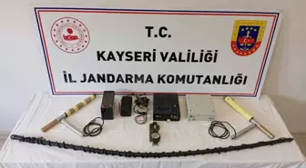 Kayseri'de kaçak kazı yapan 5 zanlı dronla tespit edildi