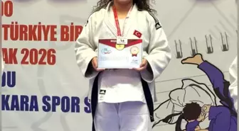 Salihlili Mürüvetnur Özkan Türkiye Şampiyonu oldu