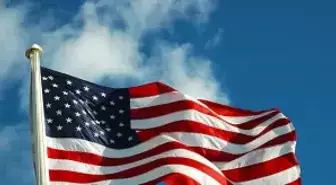 ABD'de ICE polisleri, göçmen operasyonlarını izleyen ABD vatandaşını silahla vurdu