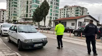 Aksaray'da trafik kazasında 3 yaşındaki çocuk yaralandı