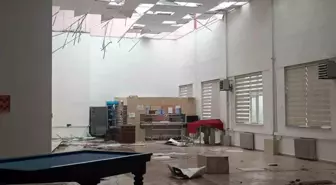 Bilecik'te yaşanan fırtınada çatılar uçtu, ağaçlar devrildi