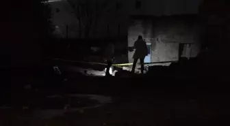 Bursa'da Fırtına Nedeniyle Duvar Devrildi: 1 Kişi Hayatını Kaybetti