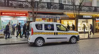 Doğubank iş hanında silahlı çatışma çıktı; kaçanlar iş yerine sığındı