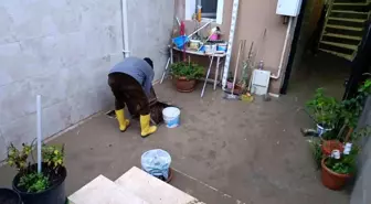 Edirne'de sağanak hayatı olumsuz etkiledi: Bazı ev ve iş yerlerini su bastı