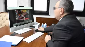 Erciyes Üniversitesi Rektörü Altun, AA'nın 'Yılın Kareleri' oylamasına katıldı