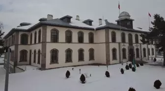 Erzurum Kongresi'nin yapıldığı tarihi bina ziyarete kapatıldı