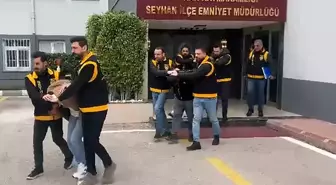 İki grup arasındaki çatışmada, sokakta yürüyen kişi vuruldu