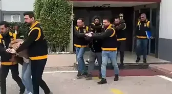 İki grup arasındaki çatışmada, sokakta yürüyen kişi vuruldu