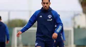 İrfan Can Kahveci, Kasımpaşa'nın Antalya kampına katıldı