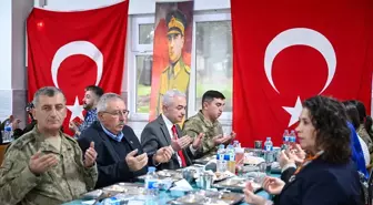 Kırklareli Valisi Turan, şehit aileleri ve gazilerle bir araya geldi